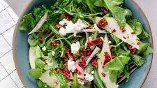 Arugula and Pear Salad with Spiced Pecans Thumbnail