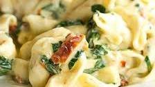 Tortellini with Spinach and Sun-Dried Tomatoes in a Garlic-Parmesan Cream Sauce Thumbnail