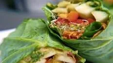 How to Make Raw Vegan Veggie Stuffed Collard Wraps Thumbnail