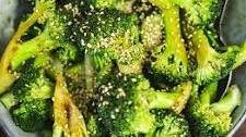 Asian broccoli salad Thumbnail