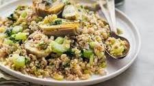 Warm salad with artichokes, pulses and ancient grains Thumbnail