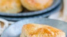 Spinach and Cheese Hand Pies Thumbnail