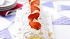 Almond & lemon meringue roulade Thumbnail
