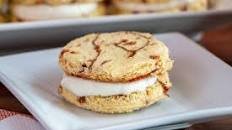 Cinnamon-Sugar Swirl Whoopie Pies Thumbnail