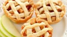 Mini Apple Pies with Shortcrust Pastry Thumbnail