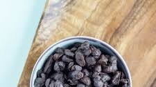 Vegan Chocolate Covered Raisins Thumbnail