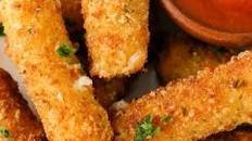 Gooey Cheese Sticks (Fried or Baked) Thumbnail