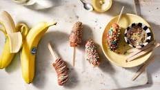 Frozen Chocolate covered banana pops with (colored) sprinkles Thumbnail