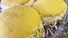 Love Me Some Lemon Whoopie Pies Thumbnail