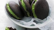 Matcha Whoopie Pies Thumbnail