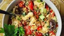 Mediterranean Chicken Quinoa Salad Thumbnail