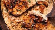 Pork Chops in Garlic Mushroom Sauce Thumbnail