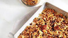 Nuts & seeds granola Thumbnail