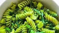 Herby Pasta Salad With Potatoes & Green Beans Thumbnail