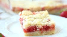 Strawberry Rhubarb Crumb Bars Thumbnail