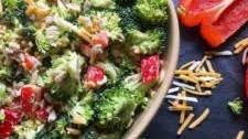 Crunchy Fresh Sriracha Broccoli Salad {Keto, Low-Carb, LCHF} Thumbnail