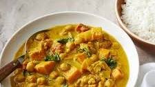 Vegan Sweet Potato Chickpea Curry Thumbnail