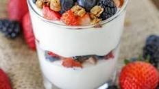 Yogurt Parfait Recipe Thumbnail