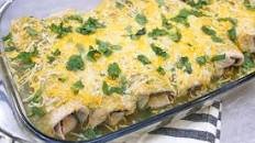 Healthy Chicken Burritos with Salsa Verde Thumbnail