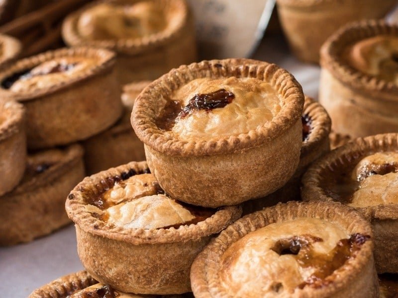 different types of meat pies