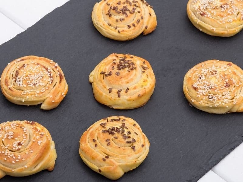 Can You Make Cheese and Bacon Rolls Without Yeast? cheese and bacon rolls without yeast