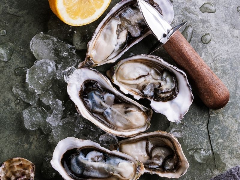 What To Serve With Oysters?
