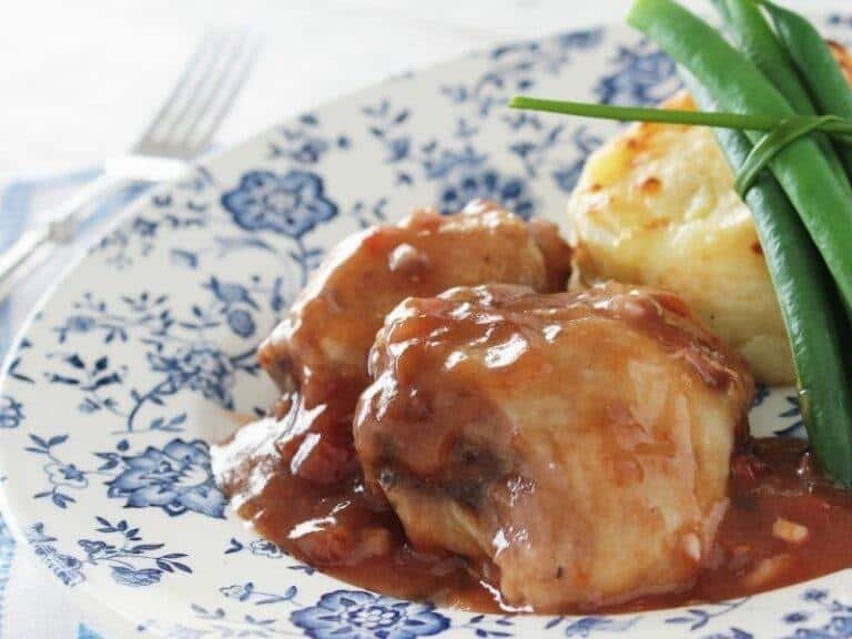 Chicken with Dauphinoise Potatoes A Delicious and Fancy Combination
