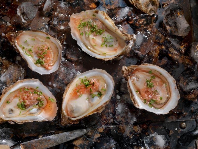 What To Serve With Oysters?