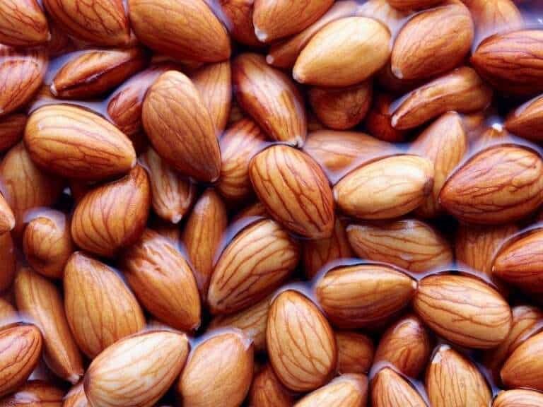 What is the Best Time to Eat Soaked Almonds?