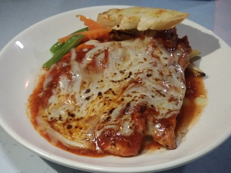 Where to Find the Best Chicken Parmigiana in Sydney and Melbourne