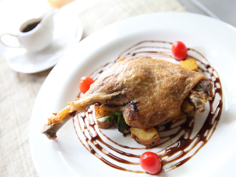 What Sauce Goes Well With Duck Confit (10 Best Sauces)