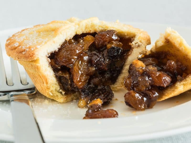 Easy Mince Pie Recipe With Ready Made Pastry With 2 Ingredients 