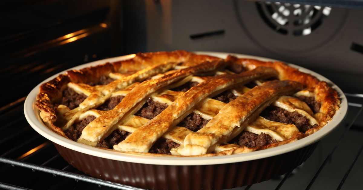 How To Reheat Meat Pie: Quick and Delicious Tips