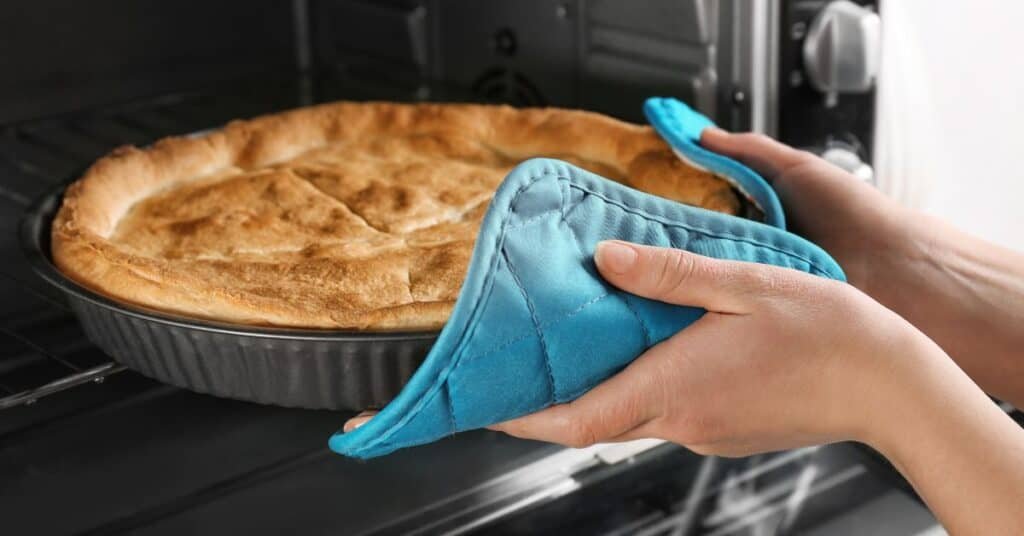 Can You Cook A Frozen Pot Pie In A Toaster Oven at Isabel Erdman blog